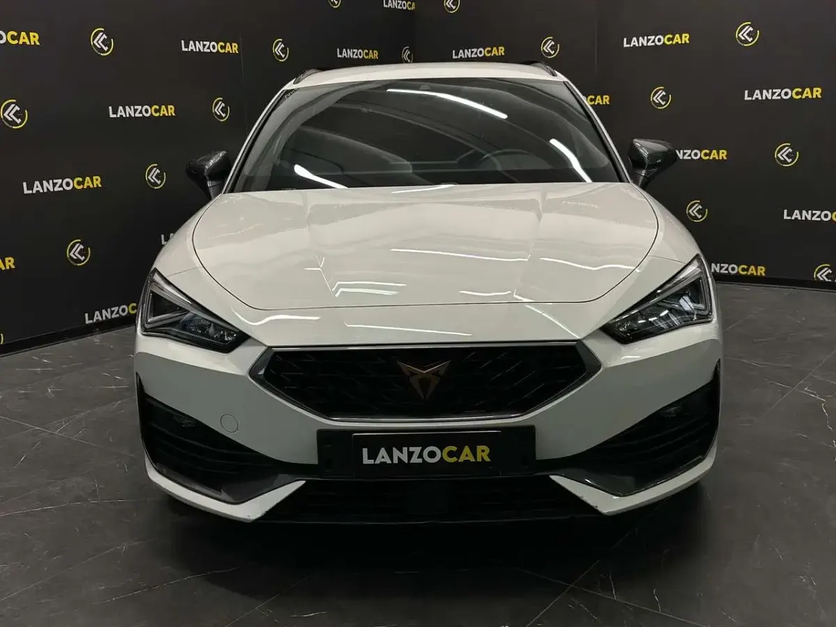 Usata Cupra Leon 150 CV (110 kW) 2024 Bianco Station wagon