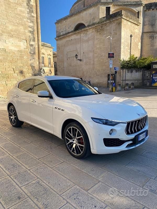 Begagnad Maserati Levante 275 HK (202 kW) 2017 Vit SUV
