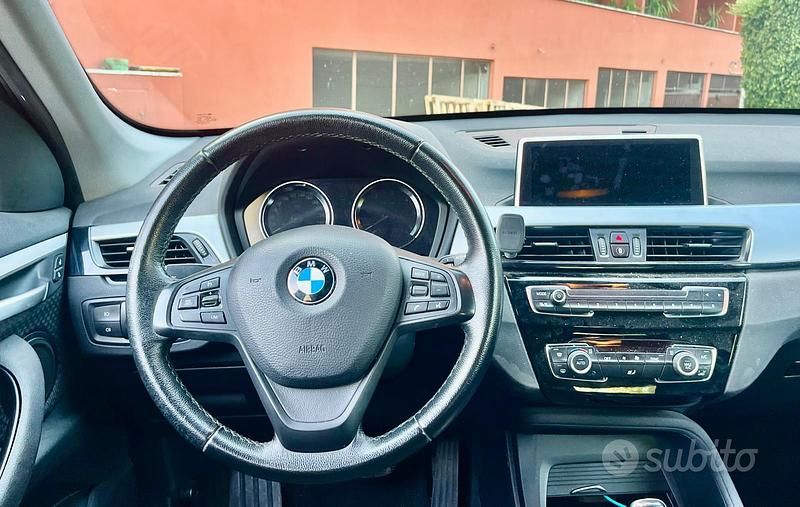Usata BMW X1 Efficient Dynamics 116 CV (85 kW) 2020 Bianco SUV