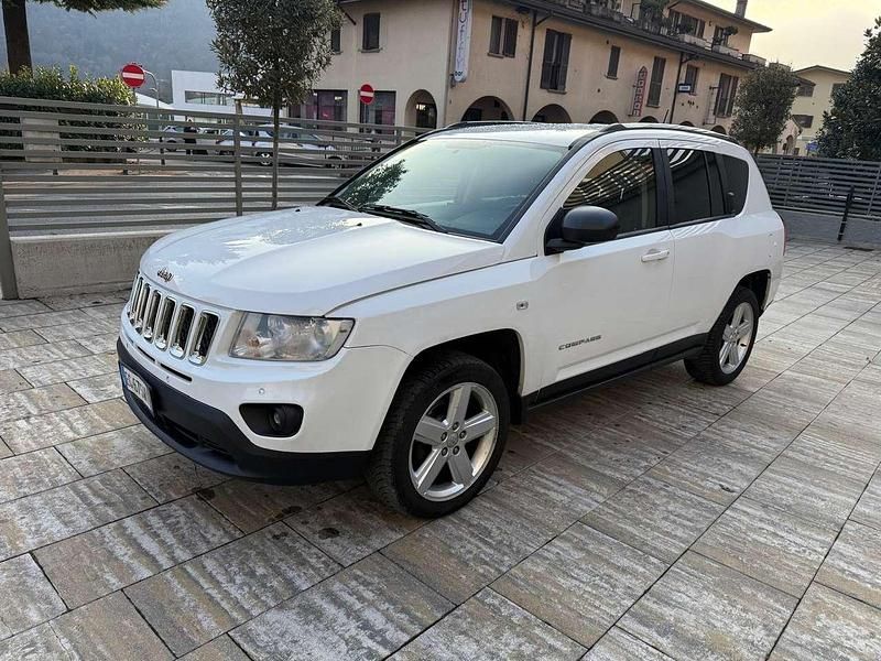 Usata Jeep Compass Sport 163 CV (119 kW) 2012 Bianco SUV