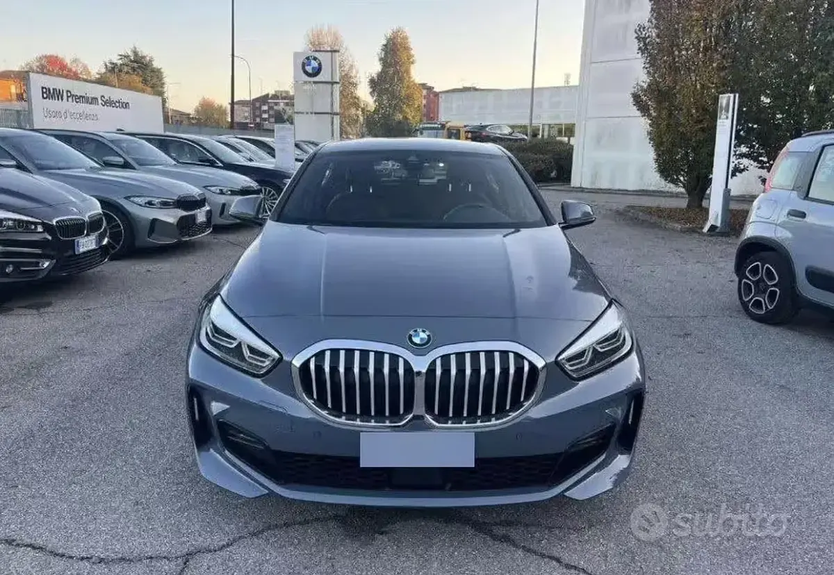 Usata BMW 118 M Sport 150 CV (110 kW) 2020 Bluazzurro Berlina