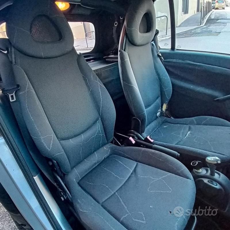 Usata Smart ForTwo Cabrio 41 CV (30 kW) 2004 Nero Cabrio