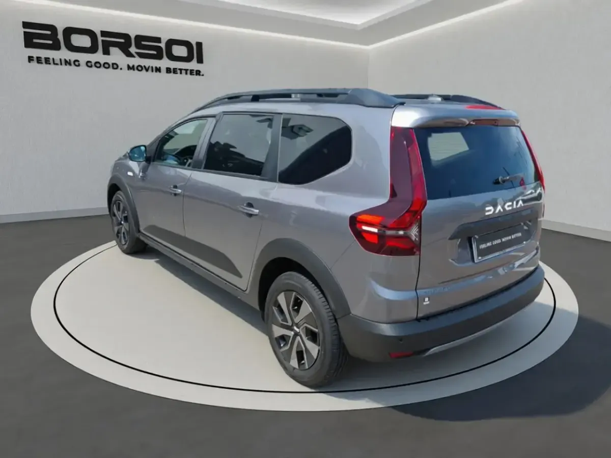 Usata Dacia Jogger 2025 Grigio scisto Monovolume