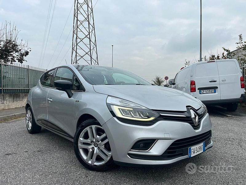 Usata Renault Clio IV 75 CV (55 kW) 2019 Grigio Berlina