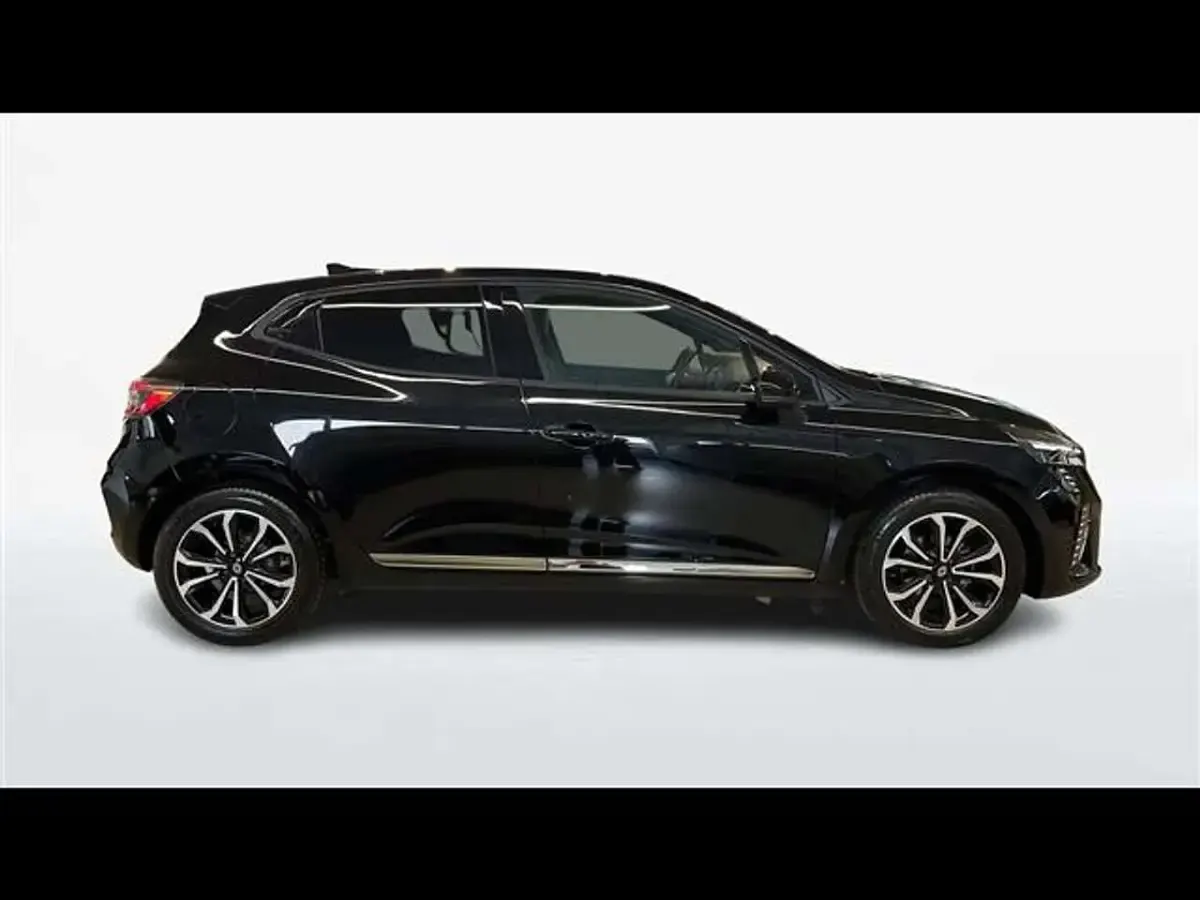 Usata Renault Clio V Techno 91 CV (66 kW) 2025 Nero Berlina