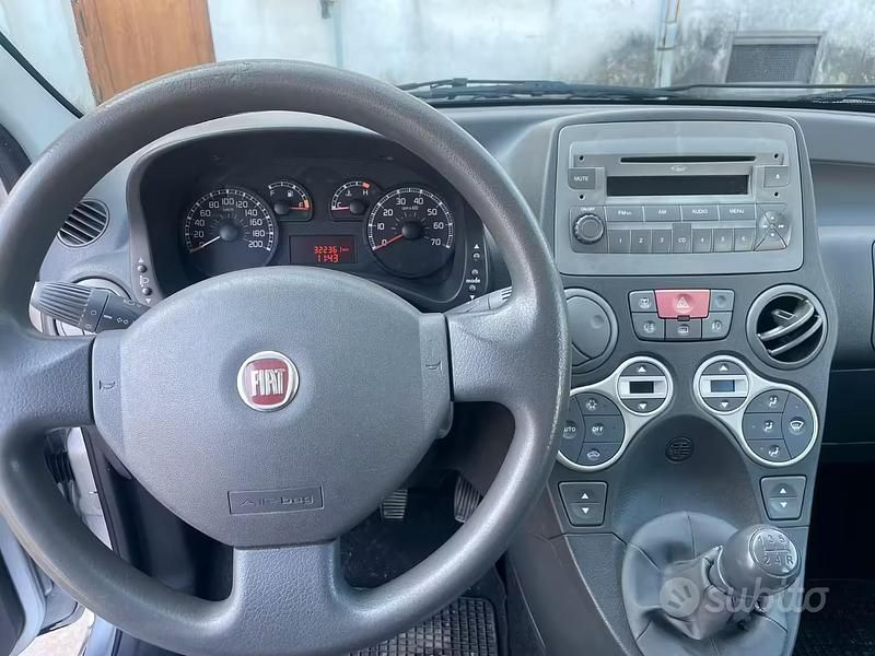 Usata Fiat Panda Dynamic 75 CV (55 kW) 2008 Grigio Utilitaria