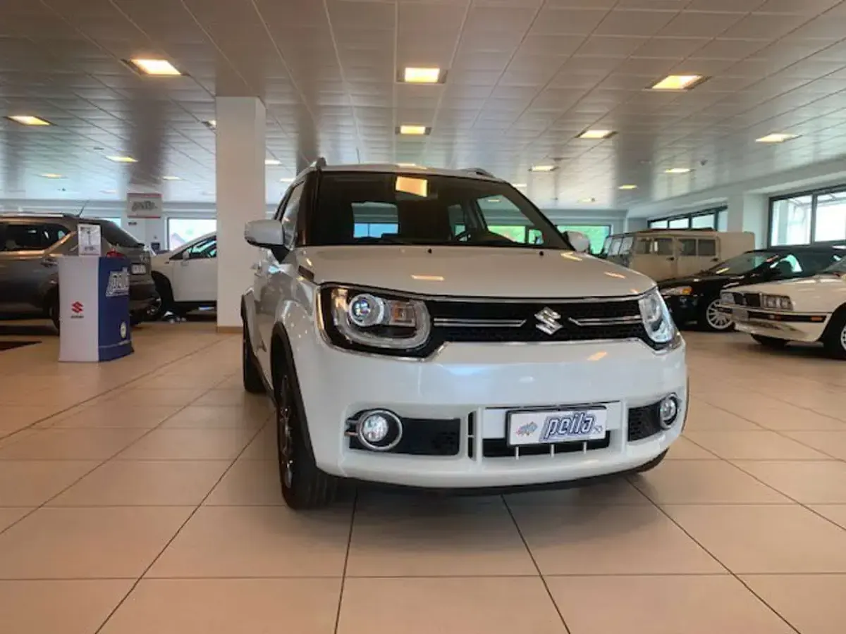 Usata Suzuki Ignis 90 CV (66 kW) 2017 Bianco SUV