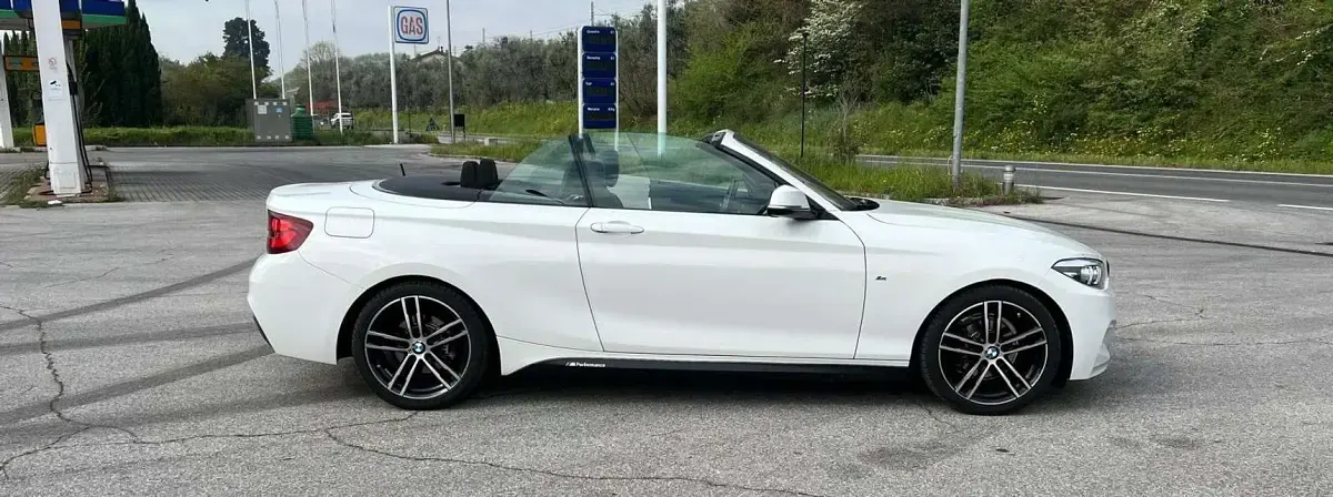 Usata BMW 218 M Sport 136 CV (100 kW) 2021 Bianco Cabrio