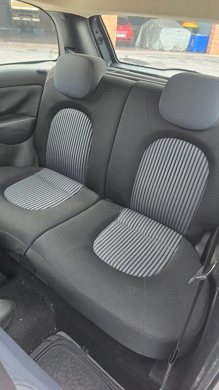 Usata Lancia Ypsilon 90 CV (66 kW) 2007 Argento Utilitaria