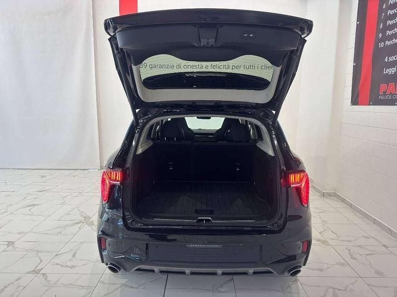 Usata Lynk & Co 01 179 CV (131 kW) 2023 Nero SUV