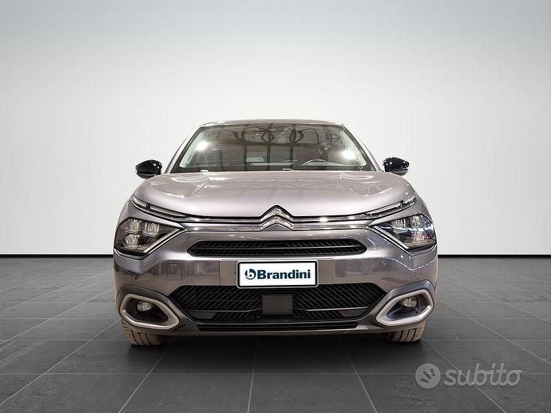 Usata Citroën e-C4 Shine 100 kW (136 CV) 2022 Grigio SUV