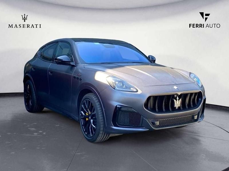 Nuova Maserati Grecale 530 CV (389 kW) 2025 Grigio opaco SUV