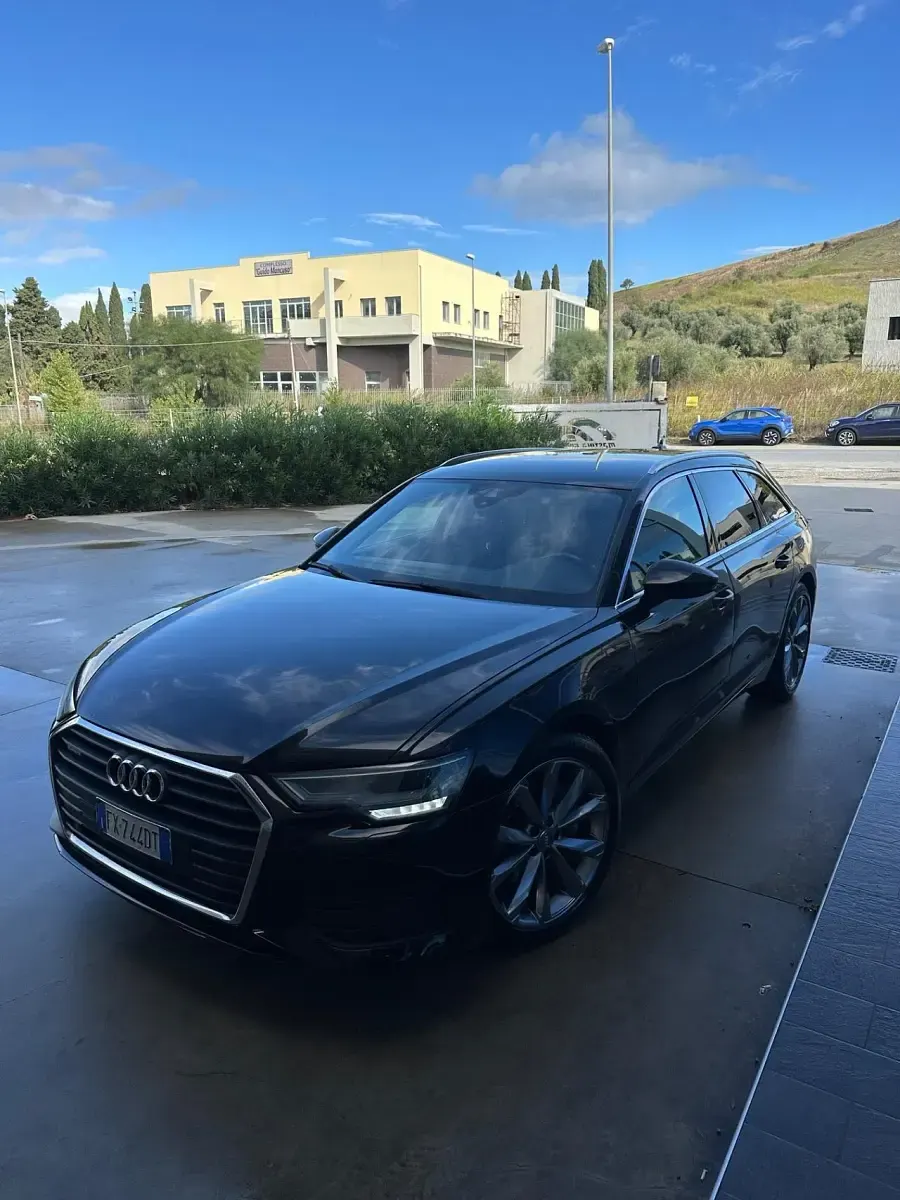 Usata Audi A6 Business 231 CV (169 kW) 2019 Nero Station wagon
