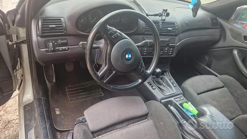 Usata BMW 320 M Sport 150 CV (110 kW) 2004 Grigio Coupé