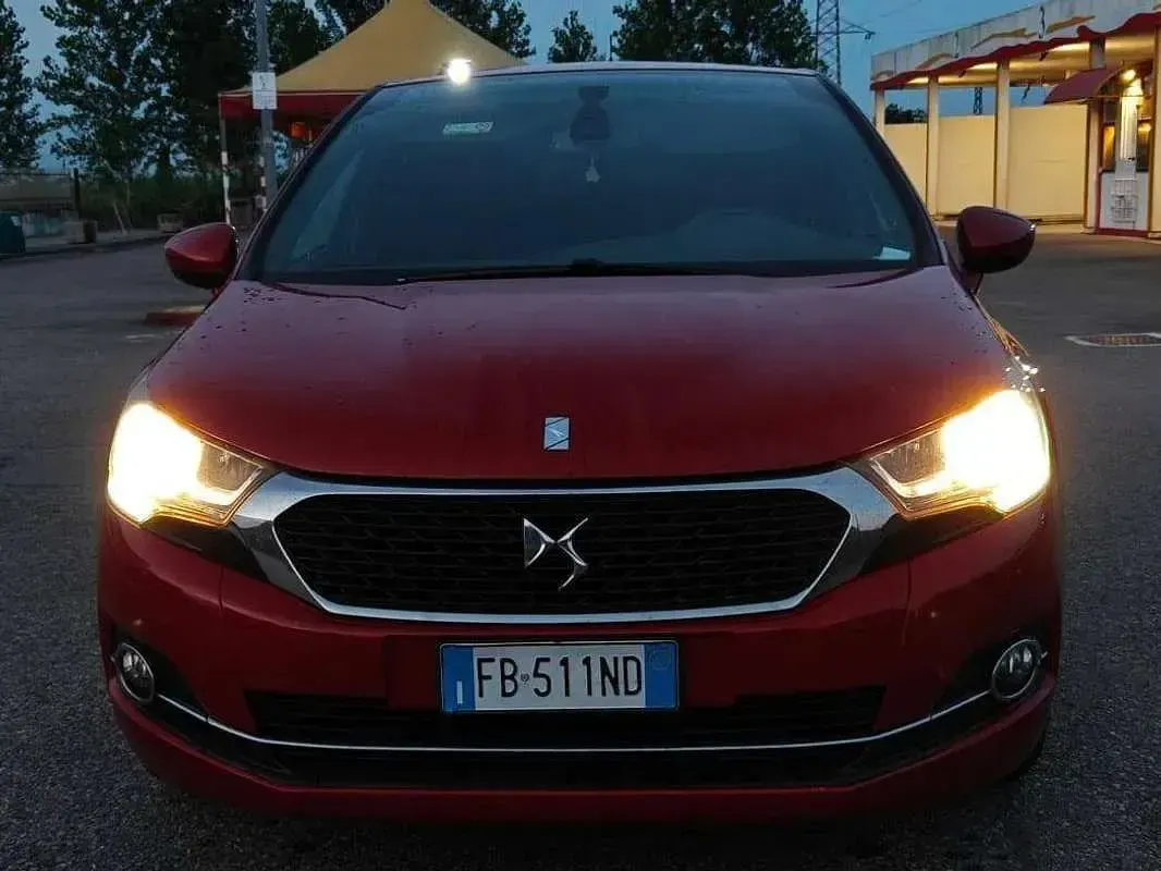 Usata DS Automobiles DS4 Business 120 CV (88 kW) 2015 Rosso Berlina