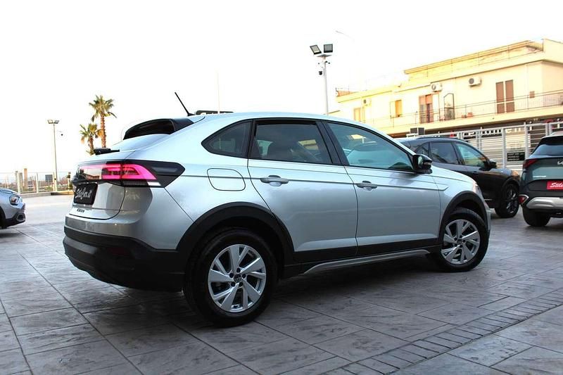 Usata VW Taigo Life 110 CV (80 kW) 2023 Reflex silber metallic SUV