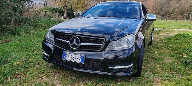 Usata Mercedes C220 Avantgarde 170 CV (125 kW) 2012 Nero Coupé