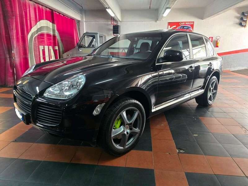 Nero Usata 2005 Porsche Cayenne Turbo SUV | 11.900 € (Super prezzo) - Immagine 1/4