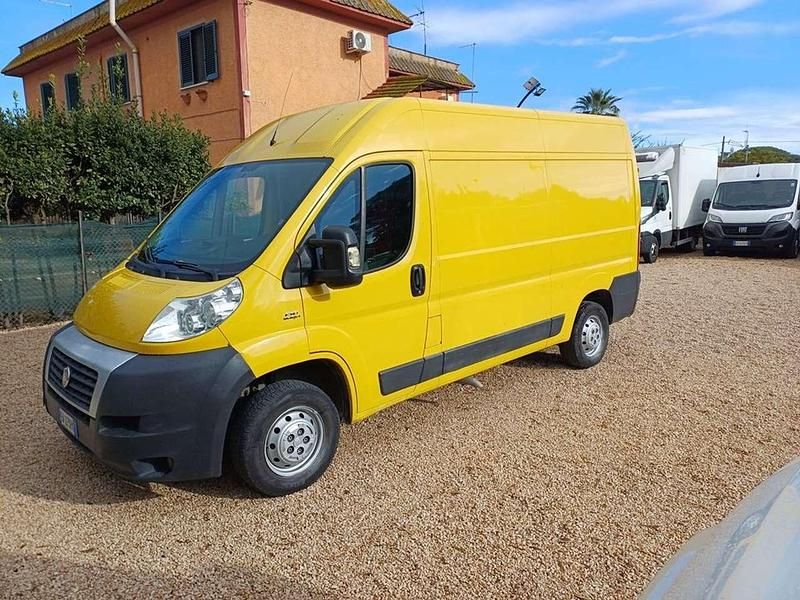 Usata Fiat Ducato 120 CV (88 kW) 2014 Giallo Furgone