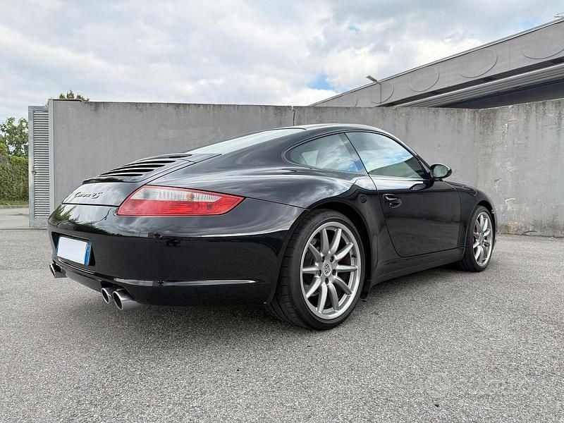 Usata Porsche 997 355 CV (261 kW) 2006 Nero Coupé