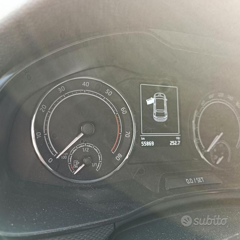 Usata Skoda Scala Ambition 90 CV (66 kW) 2021 Bianco Utilitaria