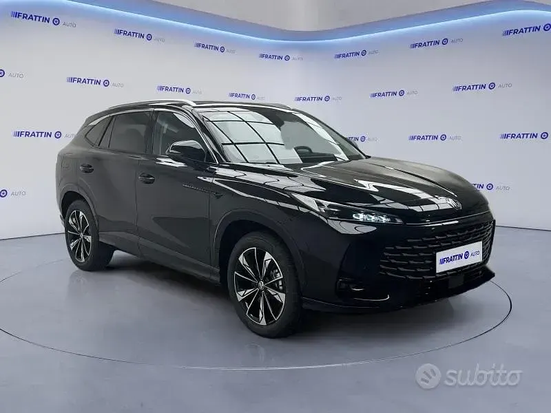Nuova MG HS Luxury 143 CV (105 kW) 2026 Nero SUV