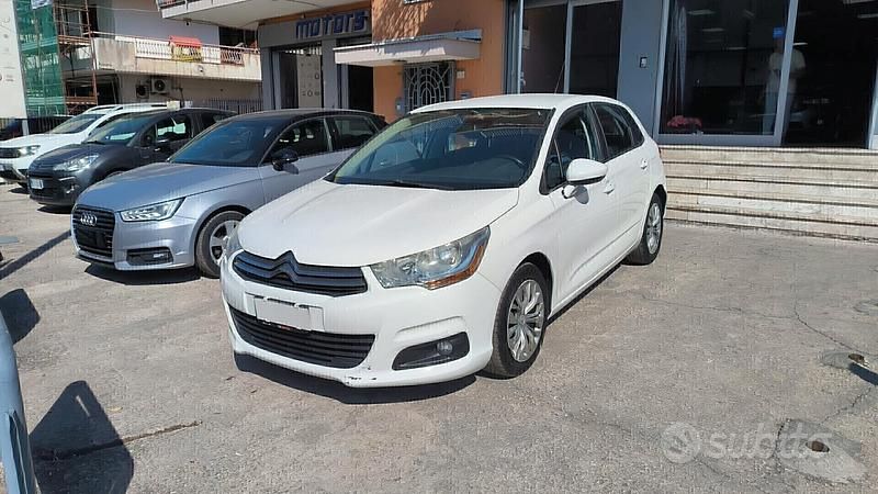 Usata Citroën C4 114 CV (83 kW) 2014 Bianco Berlina
