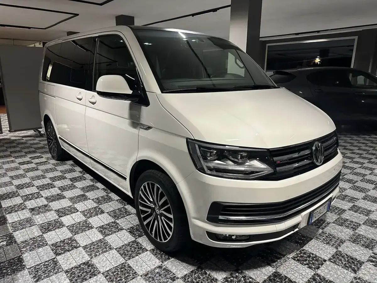 Usata VW Multivan Highline 150 CV (110 kW) 2016 Other Monovolume