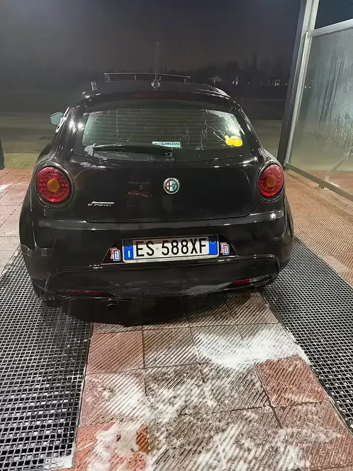 Usata Alfa Romeo MiTo 85 CV (62 kW) 2013 Nero Utilitaria