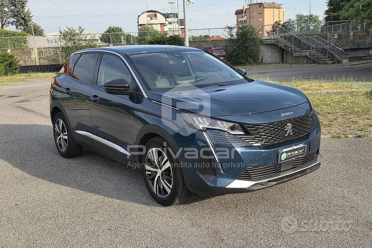 Usata Peugeot 3008 Allure 131 CV (96 kW) 2022 Bluazzurro SUV