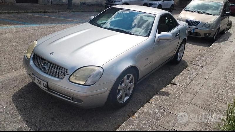 Usata Mercedes SLK200 192 CV (141 kW) 1997 Cabrio