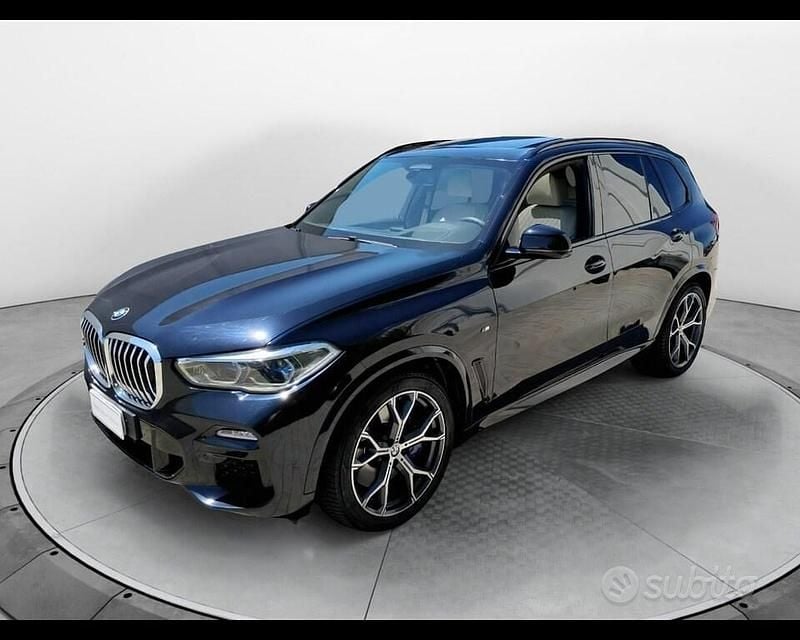 Usata BMW X5 M Sport 265 CV (194 kW) 2018 Grigio metallizzato scuro SUV