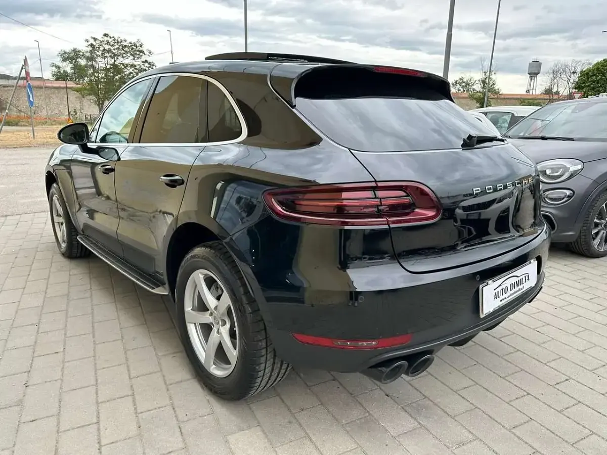 Usata Porsche Macan 250 CV (183 kW) 2017 Nero SUV