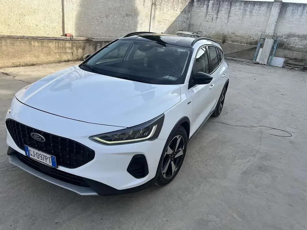 Usata Ford Focus Active 120 CV (88 kW) 2022 Station wagon
