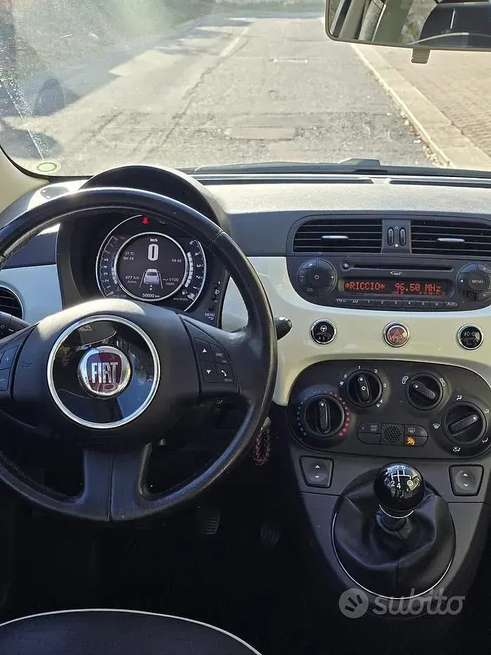Usata Fiat 500 Lounge 105 CV (77 kW) 2015 Bianco Berlina