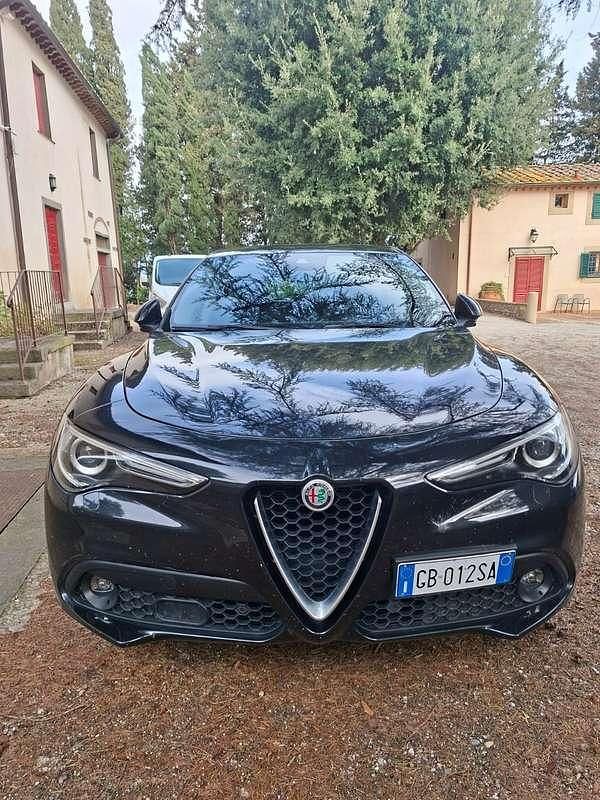 Usata Alfa Romeo Stelvio 190 CV (139 kW) 2020 Nero SUV