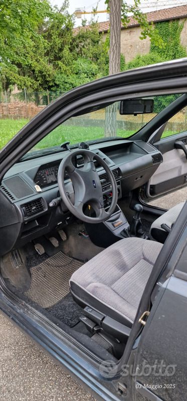 Usata Fiat Tipo 76 CV (55 kW) 1994 Nero Berlina