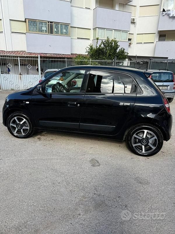 Usata Renault Twingo 2018 Nero Utilitaria