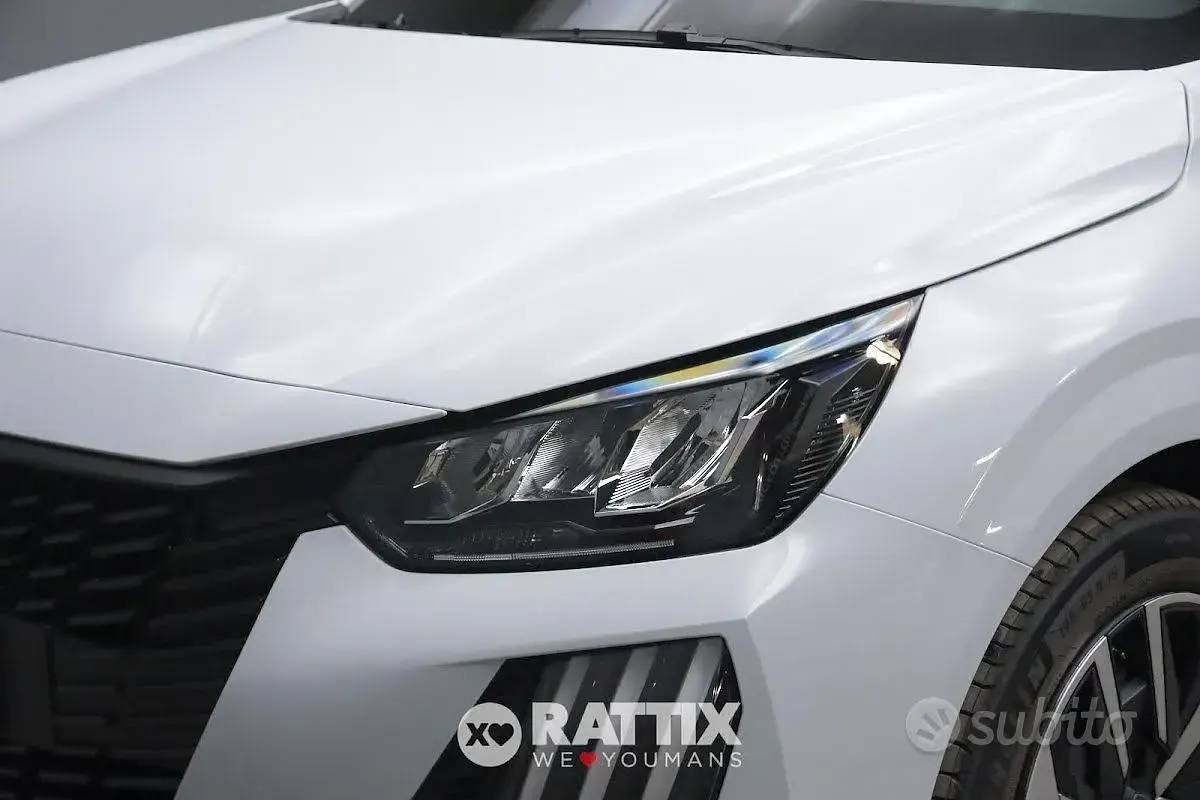 Nuova Peugeot 208 Style 110 CV (80 kW) 2026 Bianco Utilitaria
