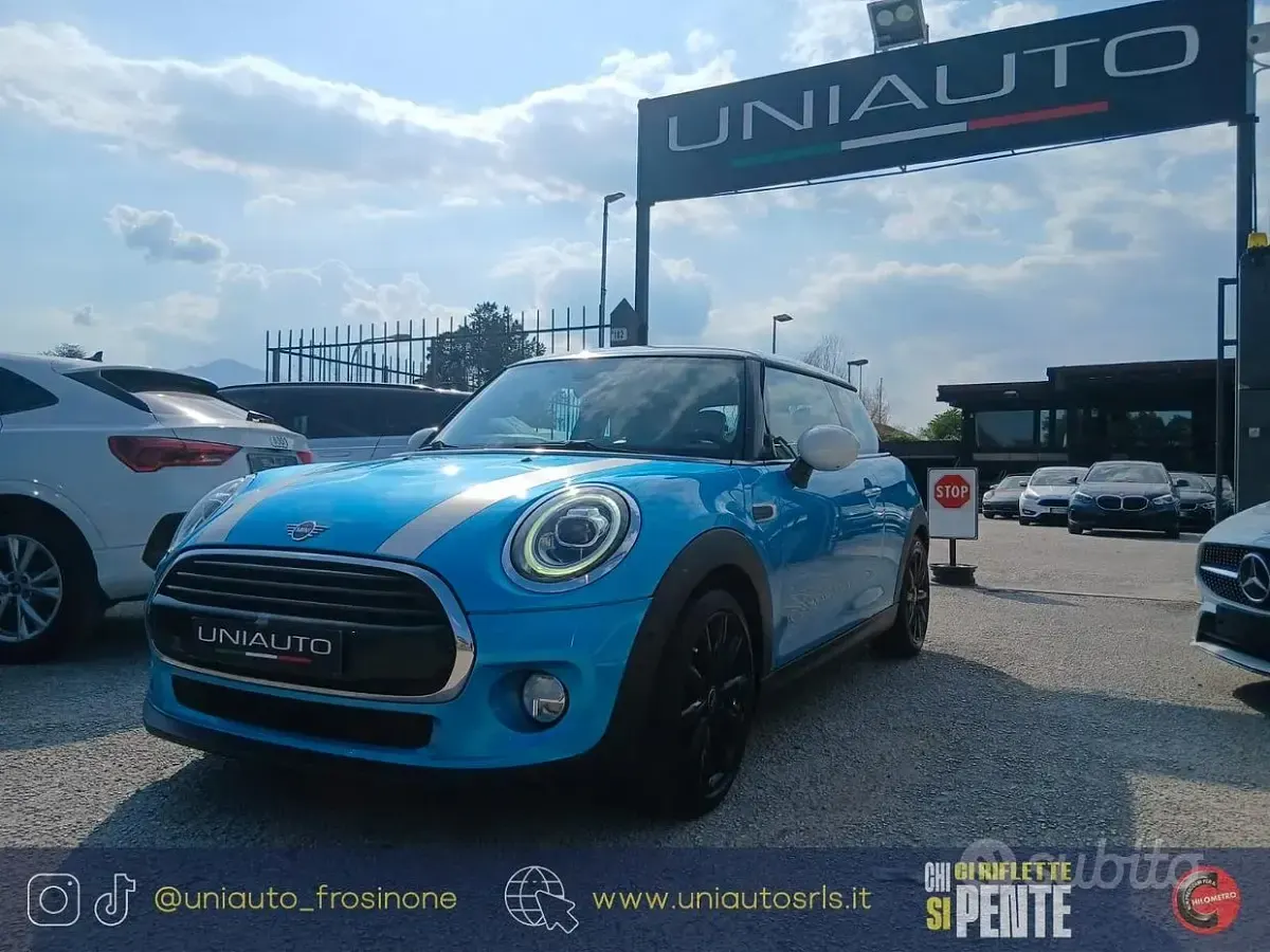 Usata Mini One D 116 CV (85 kW) 2018 Blu Utilitaria