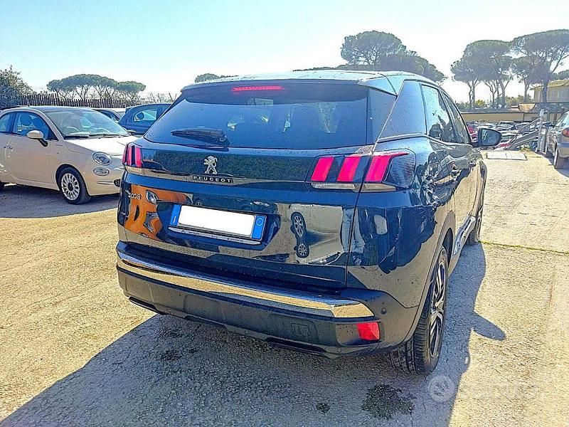 Usata Peugeot 3008 Allure 131 CV (96 kW) 2018 Blu SUV