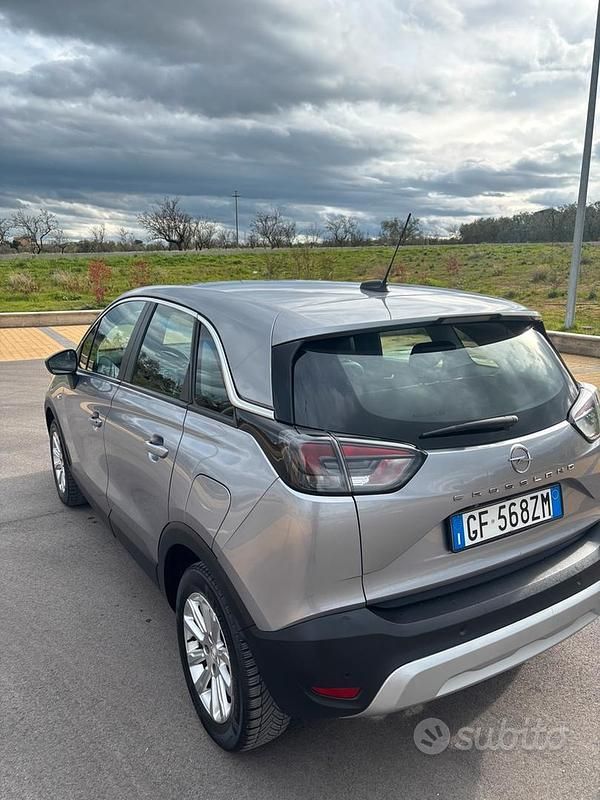 Usata Opel Crossland X 120 CV (88 kW) 2021 Grigio SUV