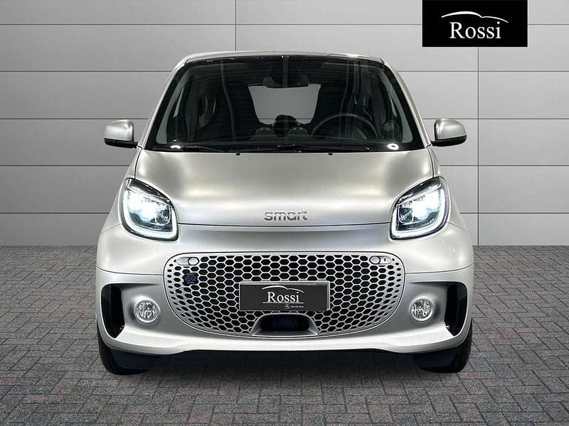 Usata Smart ForTwo Electric Drive 41 kW (56 CV) 2022 Bodypanel in cool silver metal Coupé