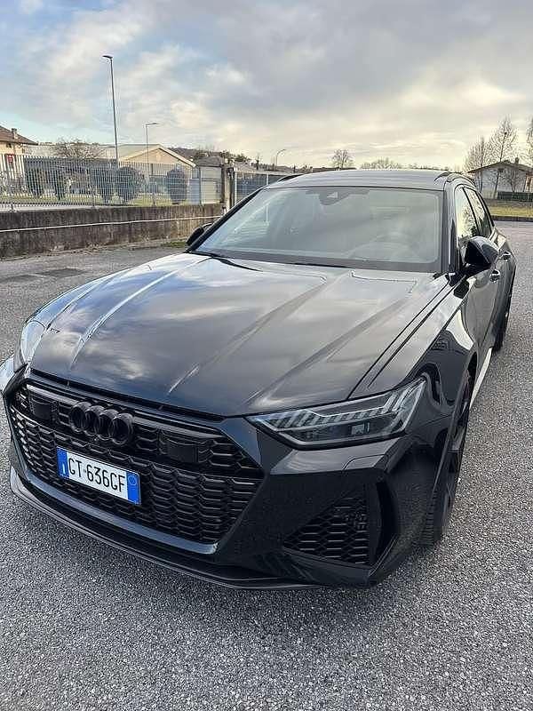 Usata Audi RS6 Performance 630 CV (463 kW) 2024 Nero Station wagon