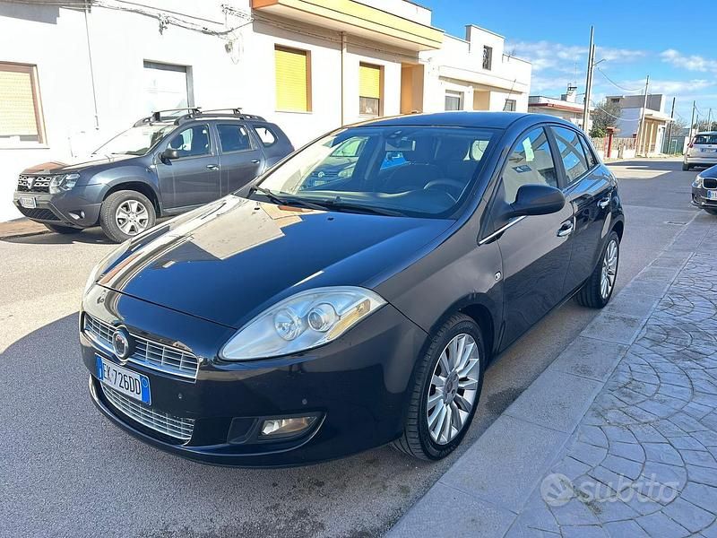 Usata Fiat Bravo Emotion 120 CV (88 kW) 2011 Nero Utilitaria