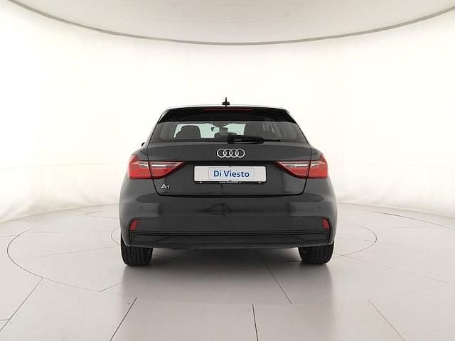 Usata Audi A1 Comfort 95 CV (69 kW) 2020 Grigio manhattan metallizzato SUV