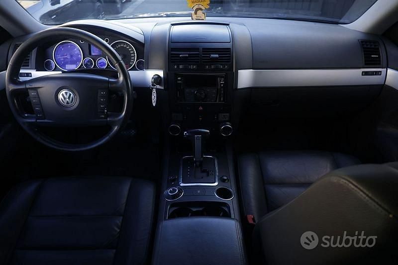Usata VW Touareg Exclusive 174 CV (127 kW) 2006 Nero SUV
