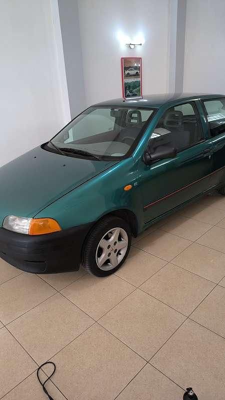 Usata Fiat Punto S 54 CV (39 kW) 1995 Berlina