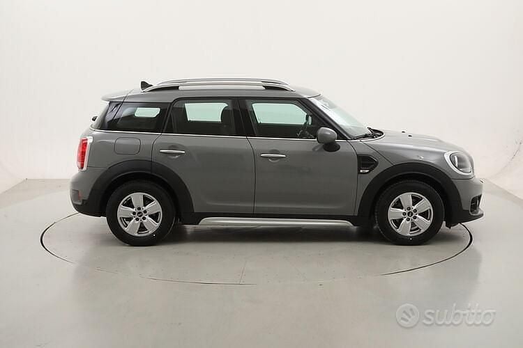 Usata Mini One D Countryman Business 116 CV (85 kW) 2020 Grigio SUV