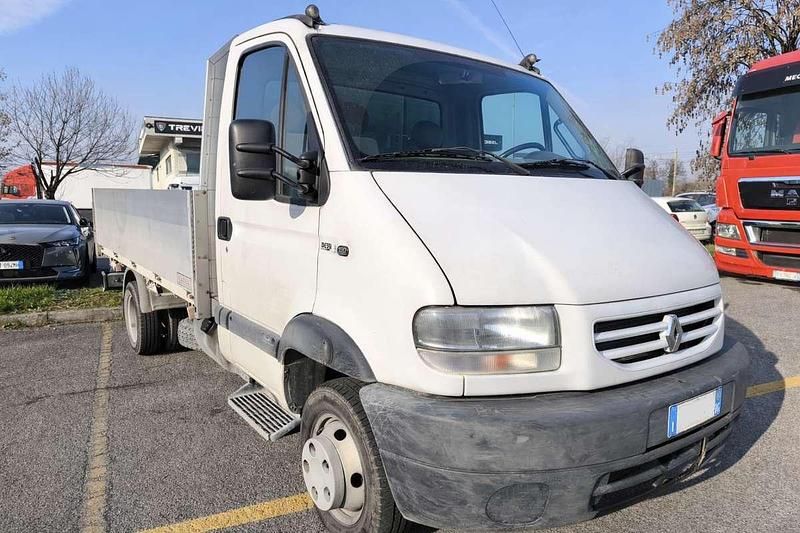 Usata Renault Master 131 CV (96 kW) 2002 Bianco Furgone